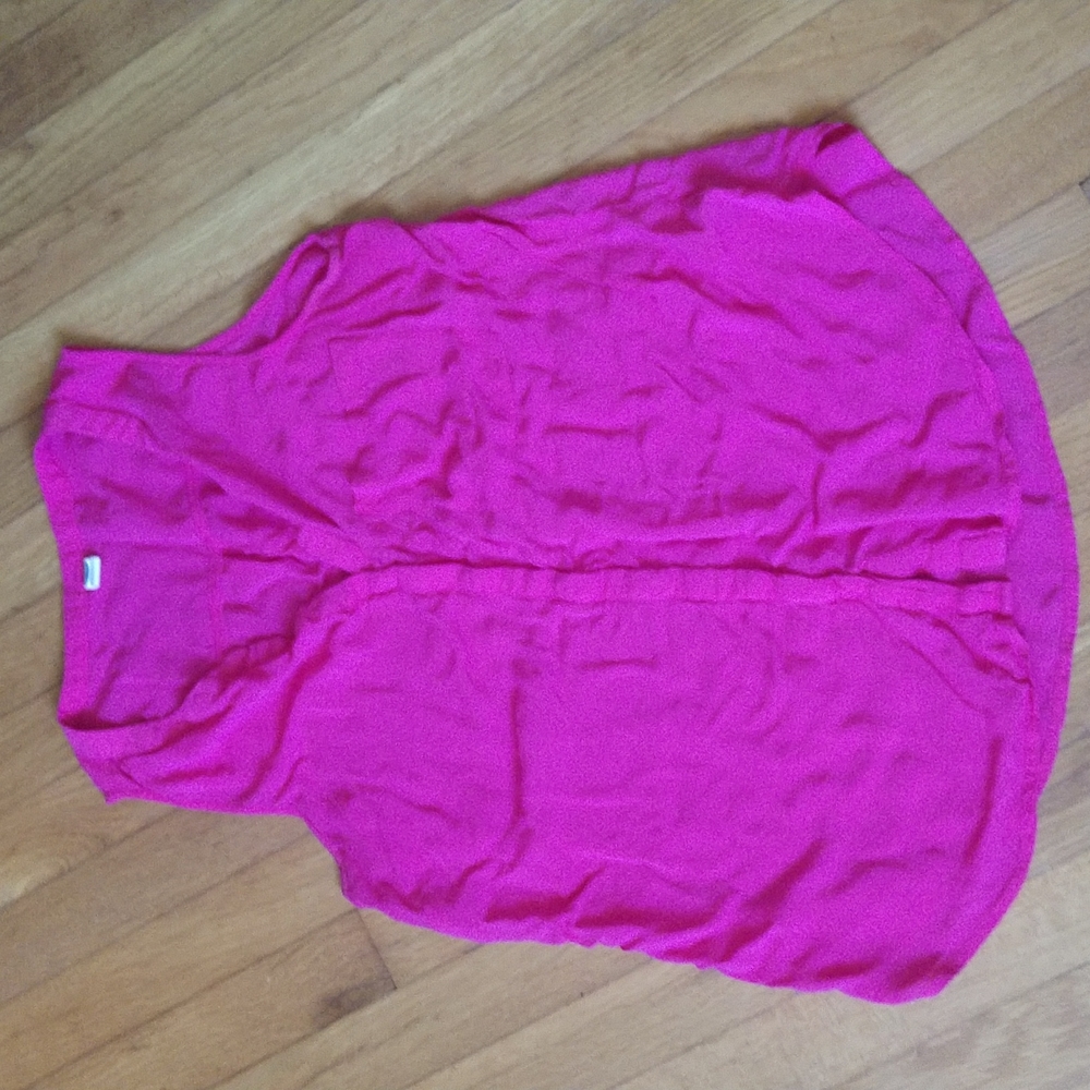 Old navy hot pink shirt